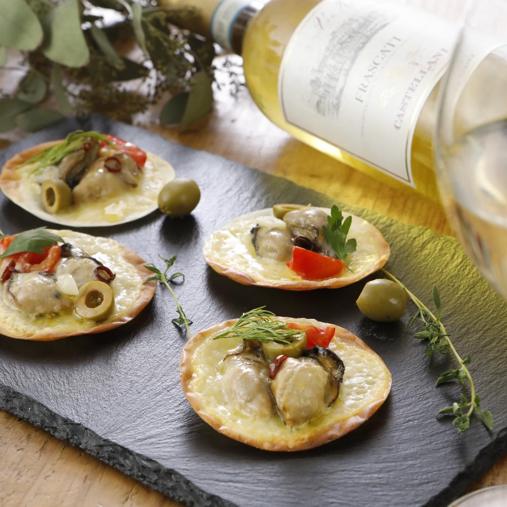 Oysters in olive oil